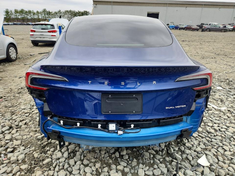 Продажа на аукционе авто 2024 Tesla Model 3, vin: 5YJ3E1EB5RF821852, номер лота: 45683296