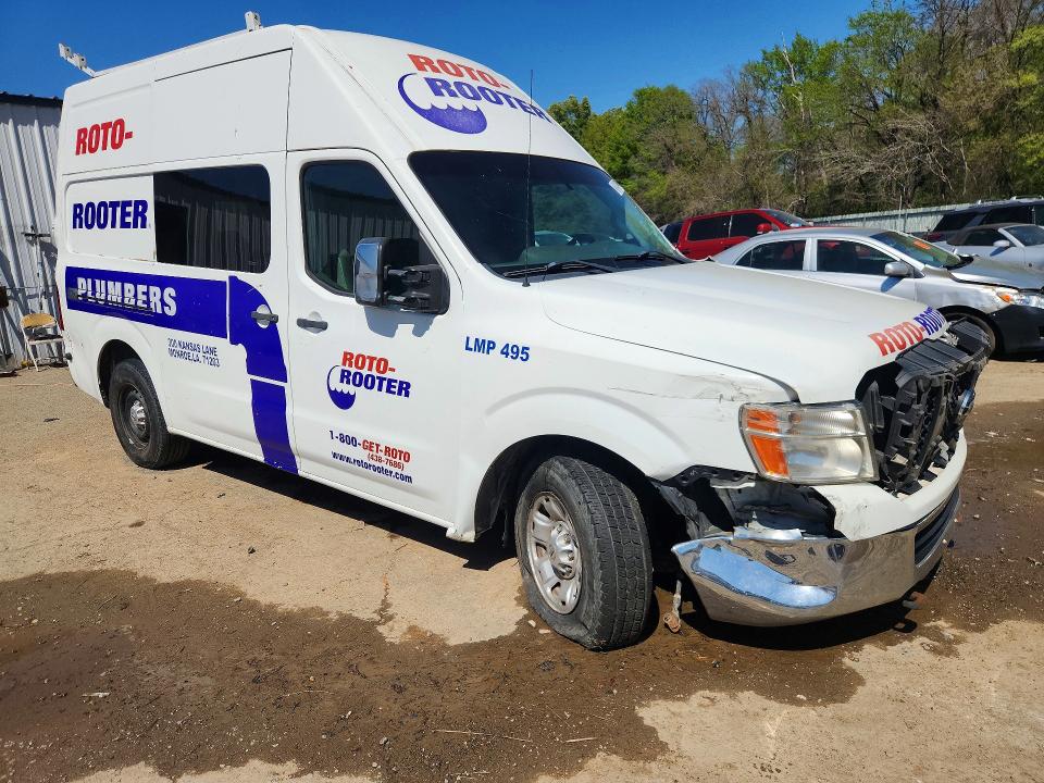 46142306 :رقم المزاد ، 1N6AF0LY2DN110722 vin ، 2013 Nissan Nv مزاد بيع