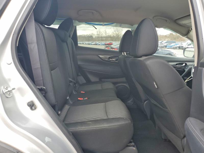 Продаж на аукціоні авто 2018 Nissan Rogue, vin: KNMAT2MV6JP544461, номер лоту: 42055366