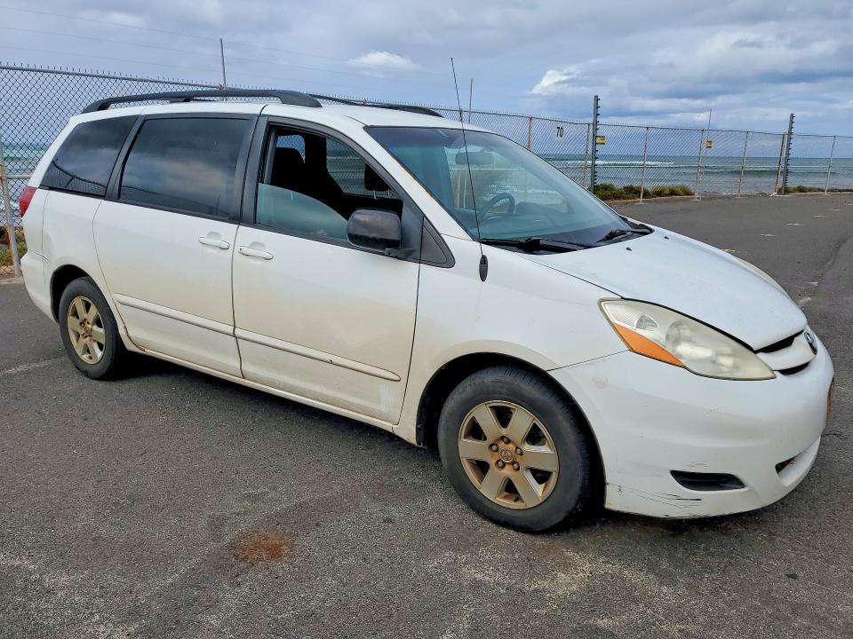 Aukcja sprzedaży 2010 Toyota Sienna, vin: 5TDKK4CC5AS306979, numer aukcji: 47654036