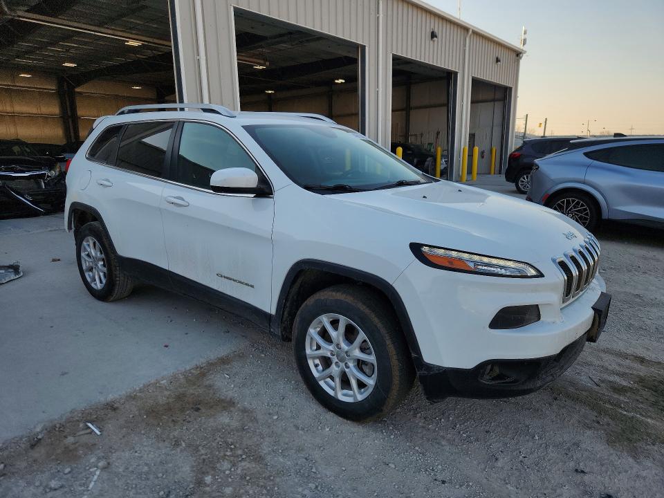 Продажа на аукционе авто 2015 Jeep Cherokee, vin: 1C4PJLCBXFW694373, номер лота: 46914426
