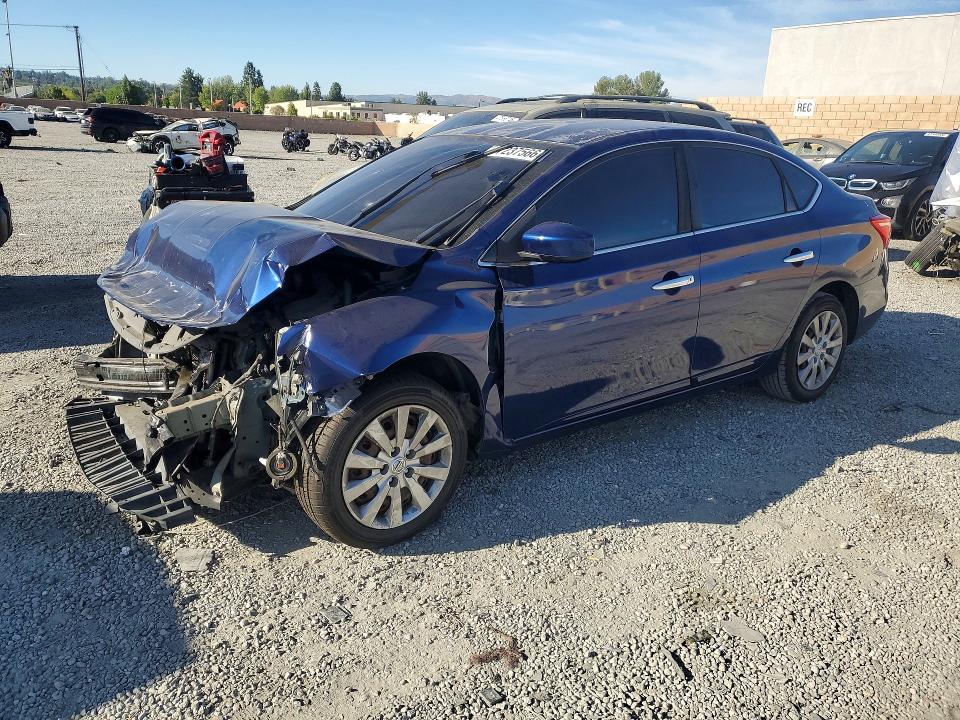 Продажа на аукционе авто 2016 Nissan Sentra, vin: 3N1AB7AP0GY319582, номер лота: 47237566
