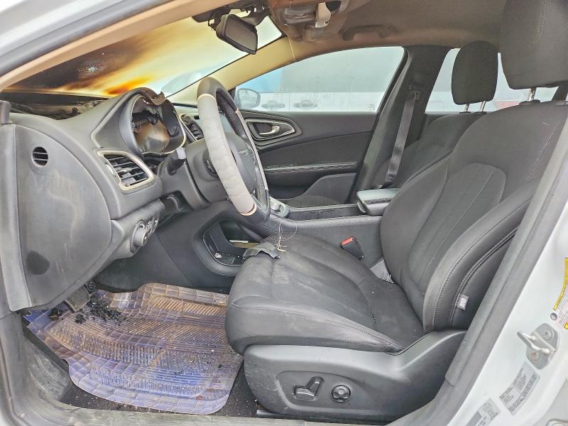 2015 Chrysler 200 მანქანა იყიდება აუქციონზე, vin: 1C3CCCAB6FN585897, აუქციონის ნომერი: 79953625