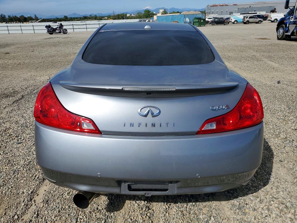 2015 Infiniti Q60 Coupe მანქანა იყიდება აუქციონზე, vin: JN1CV6EK7FM870618, აუქციონის ნომერი: 47574916