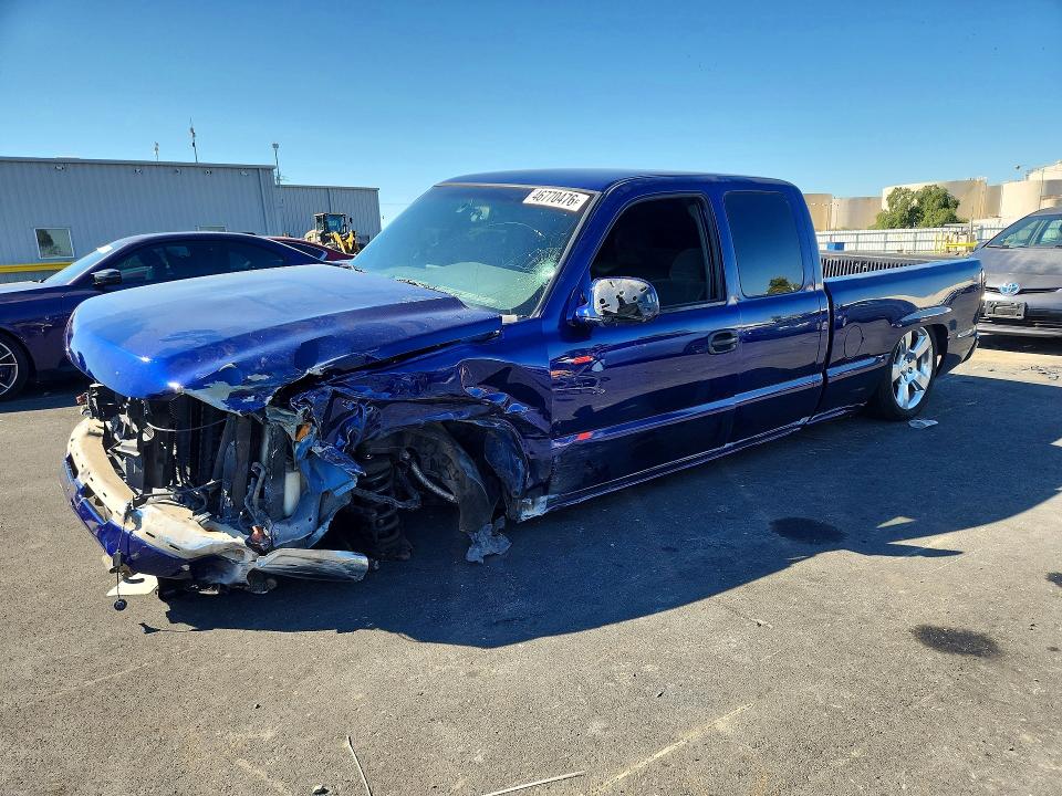 2003 Chevrolet Silverado მანქანა იყიდება აუქციონზე, vin: 2GCEC19V331114889, აუქციონის ნომერი: 46770476