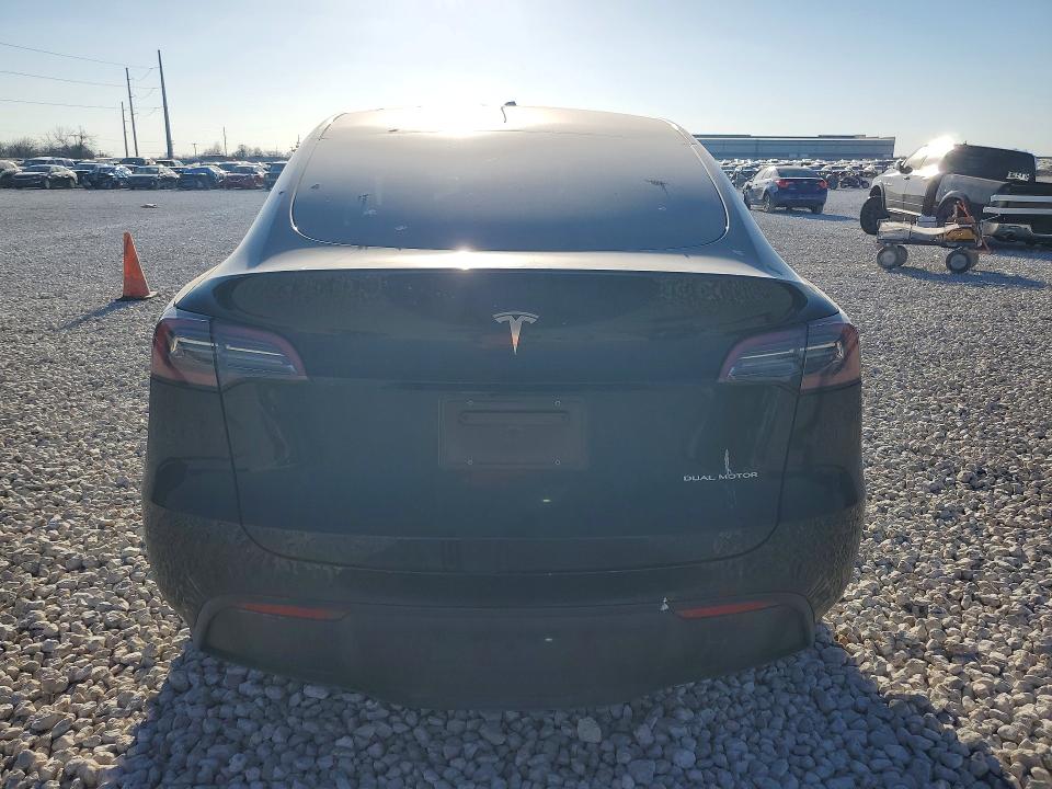 2023 Tesla Model Y მანქანა იყიდება აუქციონზე, vin: 7SAYGDEE2PA136832, აუქციონის ნომერი: 79548825