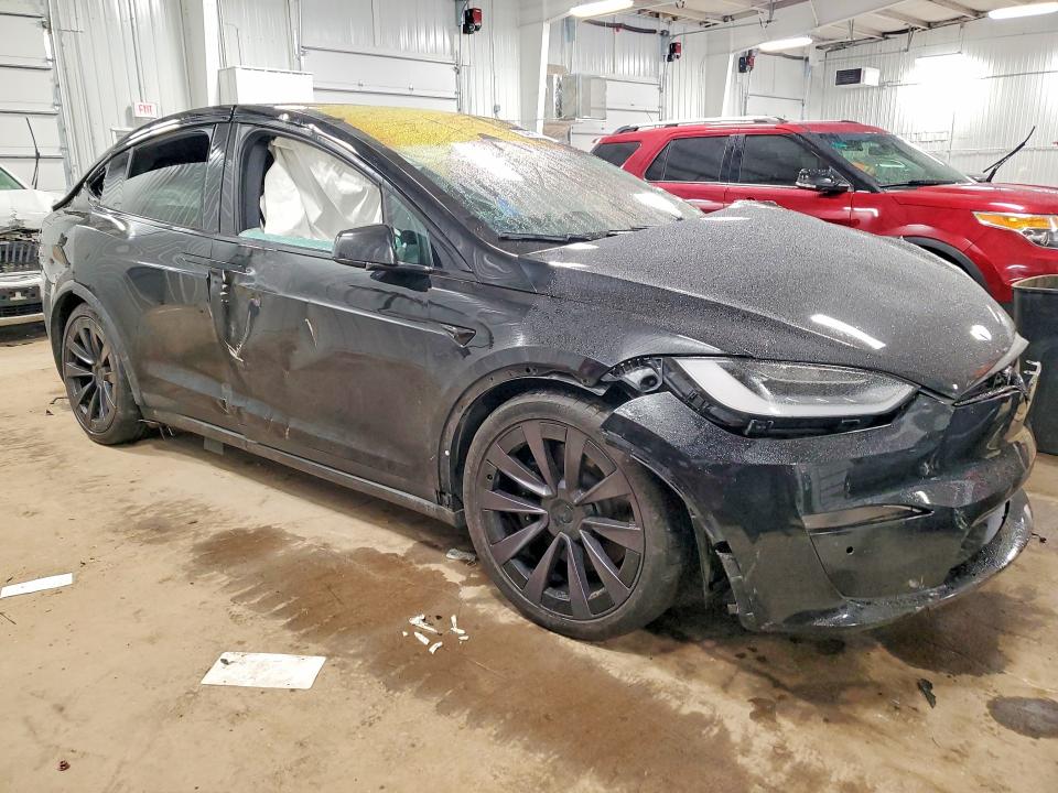 79498595 :رقم المزاد ، 7SAXCBE68NF339230 vin ، 2022 Tesla Model X مزاد بيع