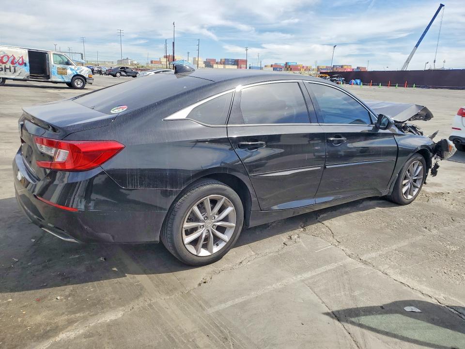 46318326 :رقم المزاد ، 1HGCV1F15MA110127 vin ، 2021 Honda Accord مزاد بيع