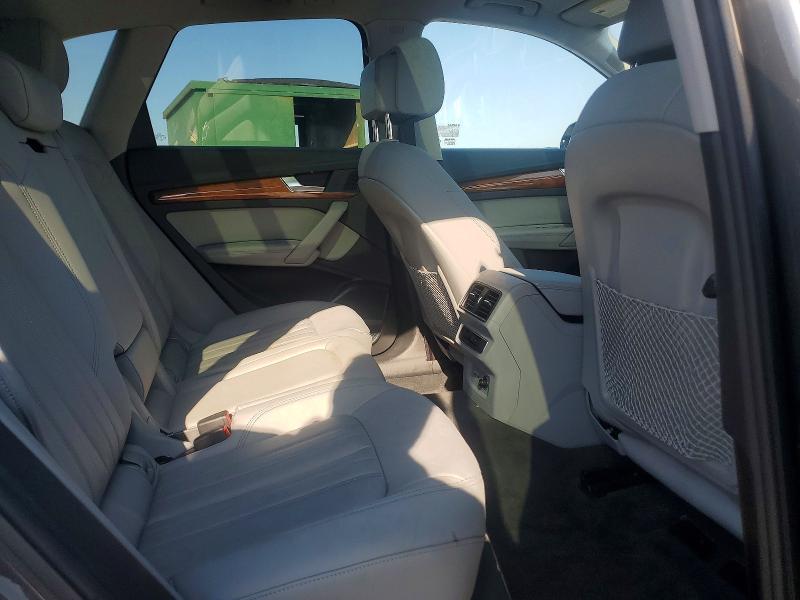 47464076 :رقم المزاد ، WA1EAAFY5N2099815 vin ، 2022 Audi Q5 مزاد بيع