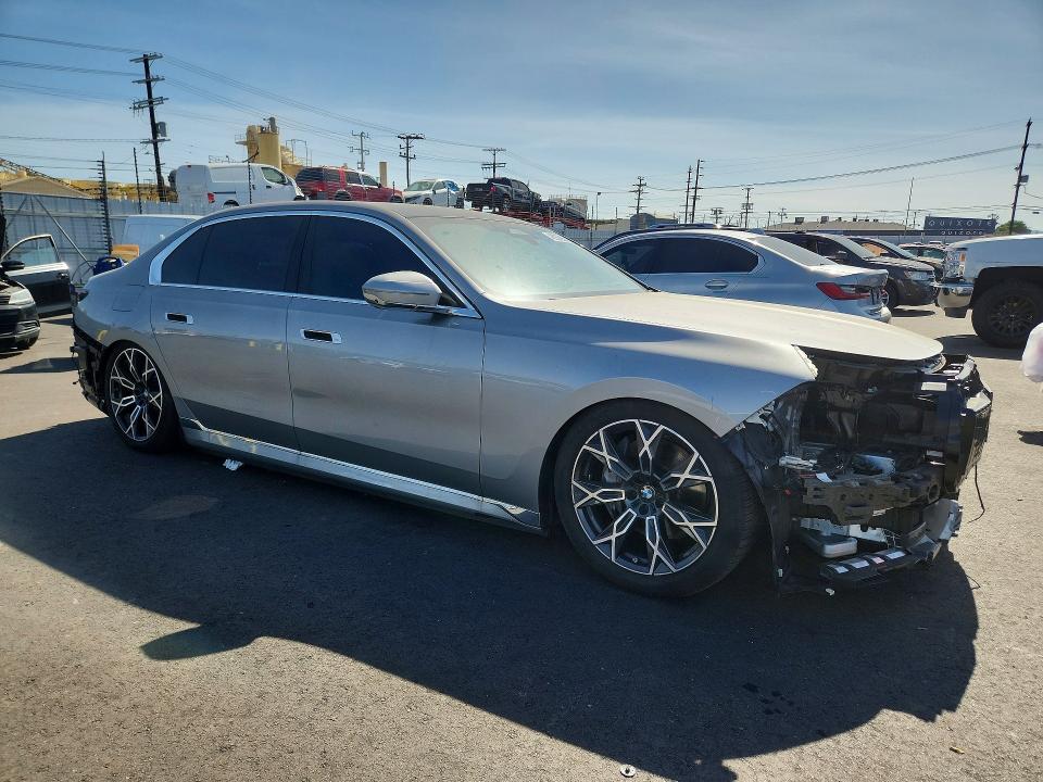 Продаж на аукціоні авто 2025 Bmw I7, vin: WBY43EJ03SCU58460, номер лоту: 46359666