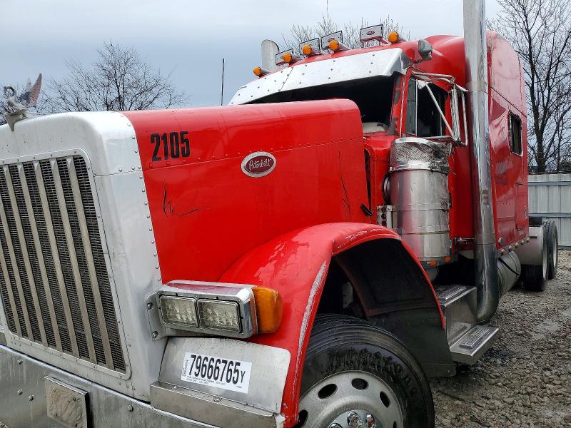 79666765 :رقم المزاد ، 1XP5DB9XX3N593099 vin ، 2003 Peterbilt Tractor 379 مزاد بيع