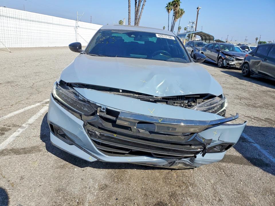 Продаж на аукціоні авто 2022 Honda Accord, vin: 1HGCV2F39NA015787, номер лоту: 42012196
