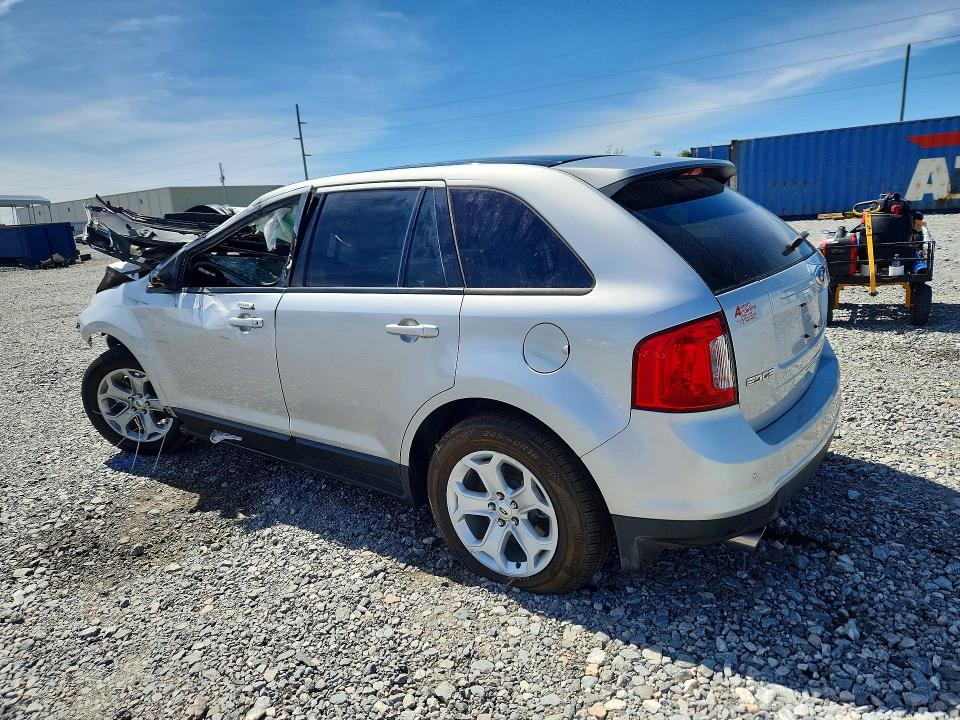 46347766 :رقم المزاد ، 2FMDK3J9XDBC15606 vin ، 2013 Ford Edge مزاد بيع