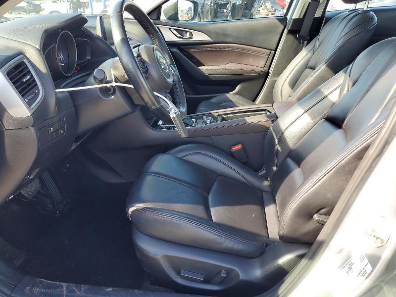 2018 Mazda 3 მანქანა იყიდება აუქციონზე, vin: 3MZBN1V35JM231989, აუქციონის ნომერი: 46267686