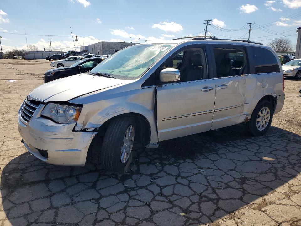 Продаж на аукціоні авто 2010 Chrysler Town & Country, vin: 2A4RR5D15AR138552, номер лоту: 47710756