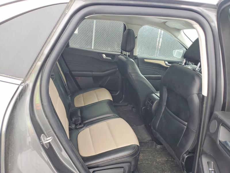 74326835 :رقم المزاد ، 1FMCU9DZXMUB36404 vin ، 2021 Ford Escape مزاد بيع