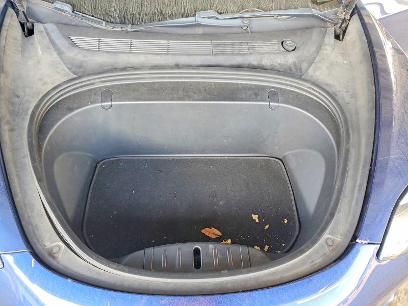 2018 Tesla Model 3 მანქანა იყიდება აუქციონზე, vin: 5YJ3E1EA0JF160808, აუქციონის ნომერი: 41813206