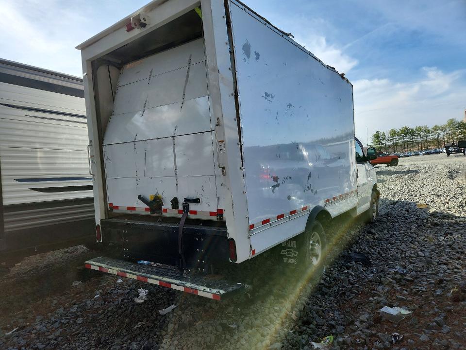 2021 Chevrolet Express G3500 მანქანა იყიდება აუქციონზე, vin: 1GB0GRFP3M1193625, აუქციონის ნომერი: 46085776