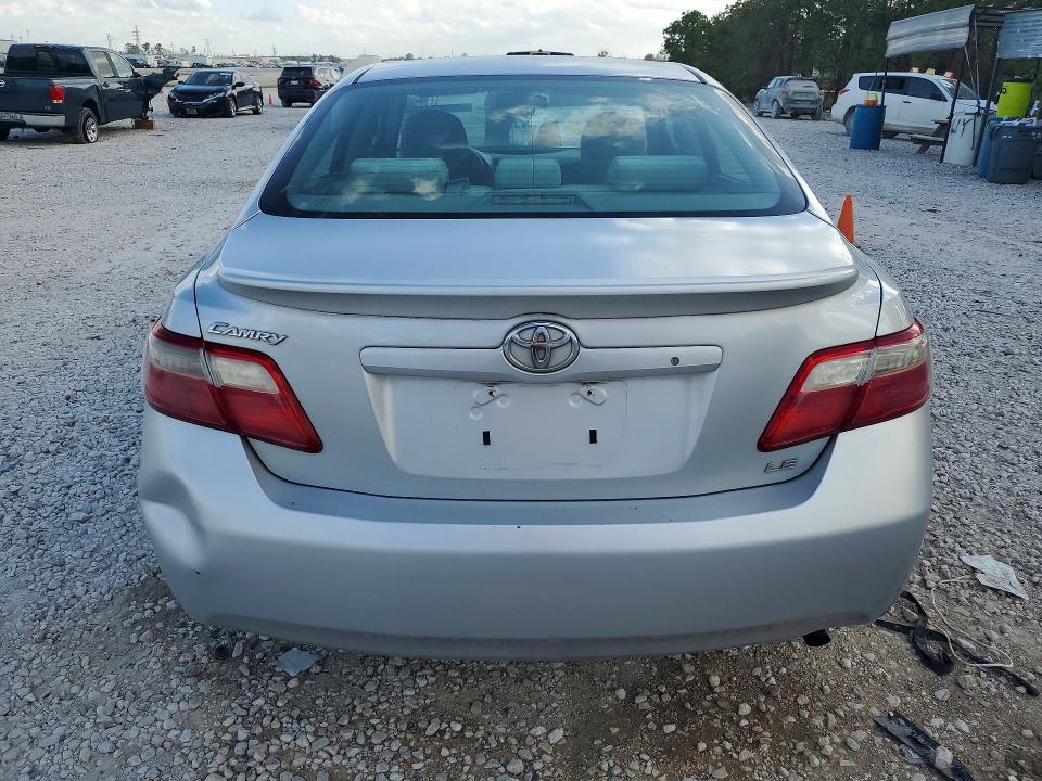 79606555 :رقم المزاد ، 4T1BE46KX7U643237 vin ، 2007 Toyota Camry مزاد بيع