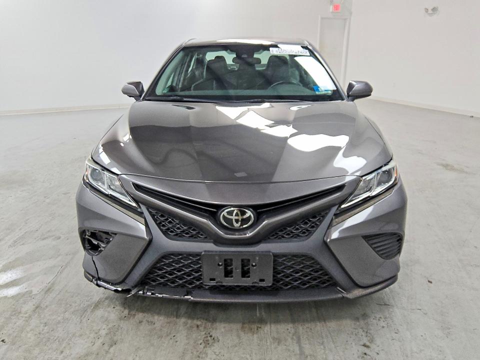 Продаж на аукціоні авто 2020 Toyota Camry, vin: 4T1G11AK9LU886054, номер лоту: 46360426