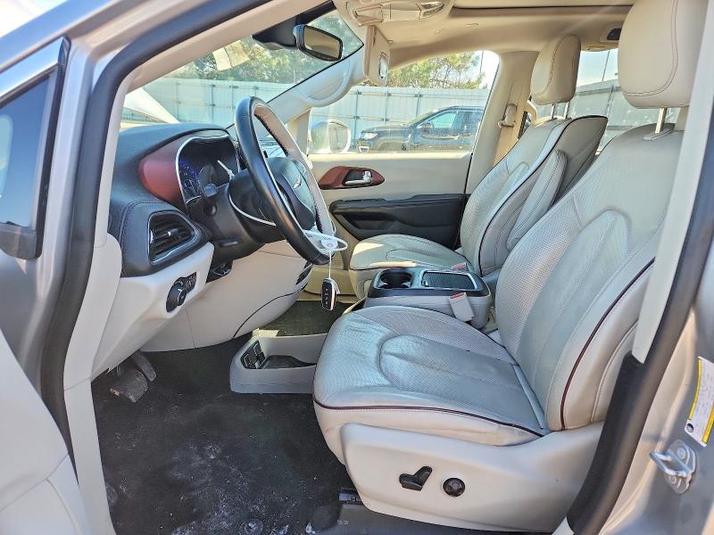 79635975 :رقم المزاد ، 2C4RC1GG8KR508281 vin ، 2019 Chrysler Pacifica مزاد بيع