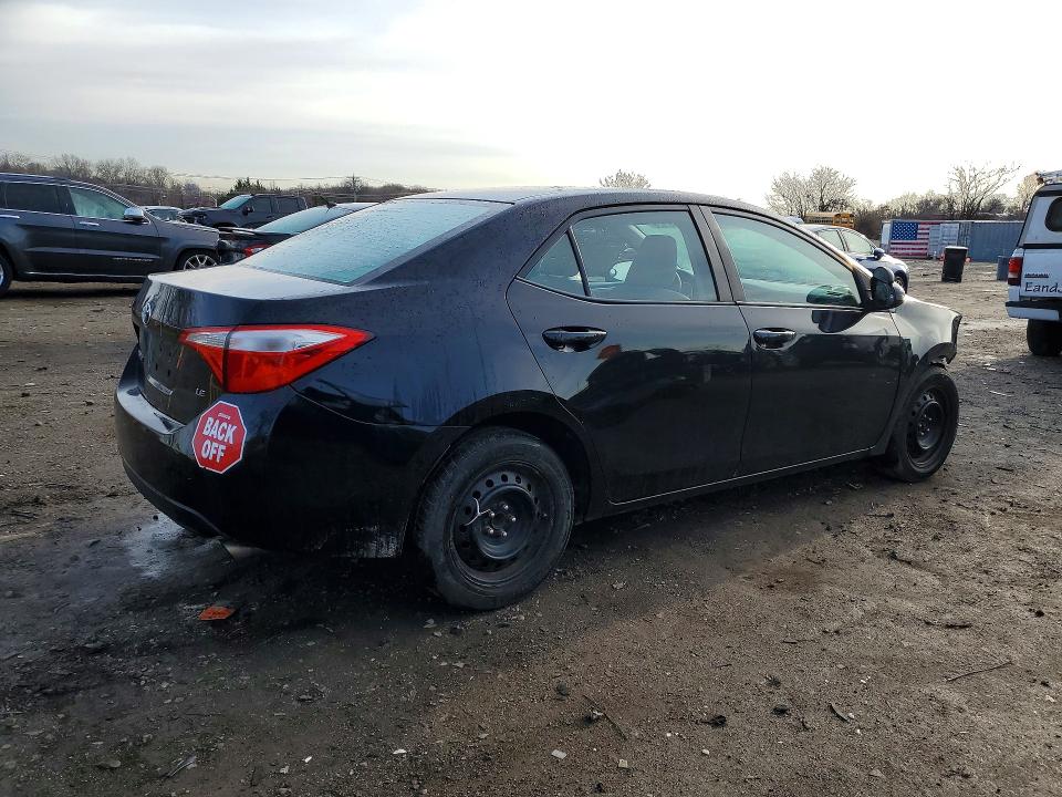 42047036 :رقم المزاد ، 2T1BURHE4FC470127 vin ، 2015 Toyota Corolla مزاد بيع
