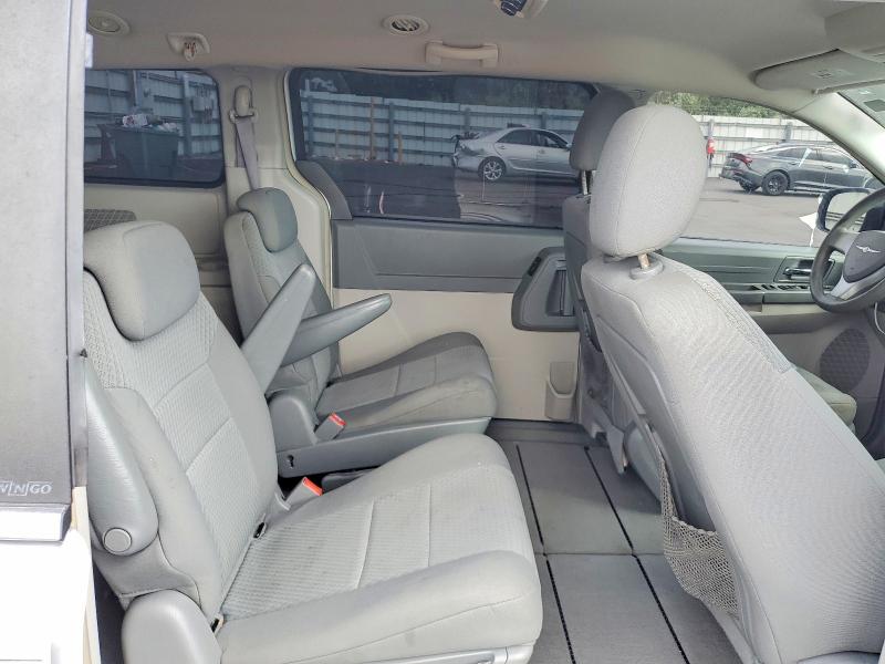 Продажа на аукционе авто 2010 Chrysler Town & Country, vin: 2A4RR4DE1AR166135, номер лота: 45644066