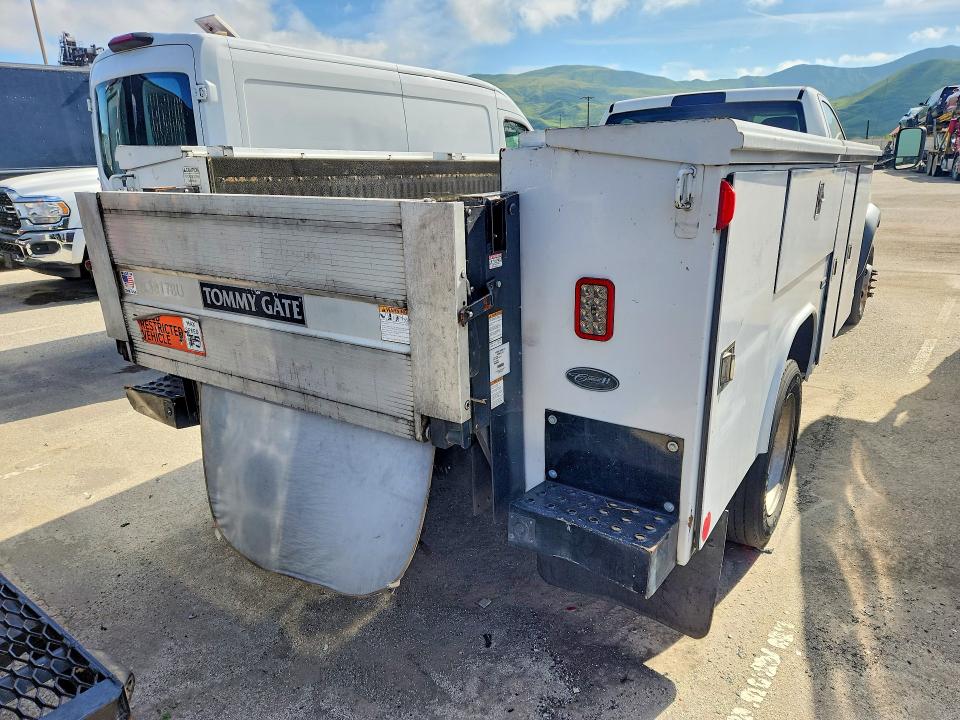 43383645 :رقم المزاد ، 3C7WRKBL6JG242925 vin ، 2018 Ram 4500 مزاد بيع