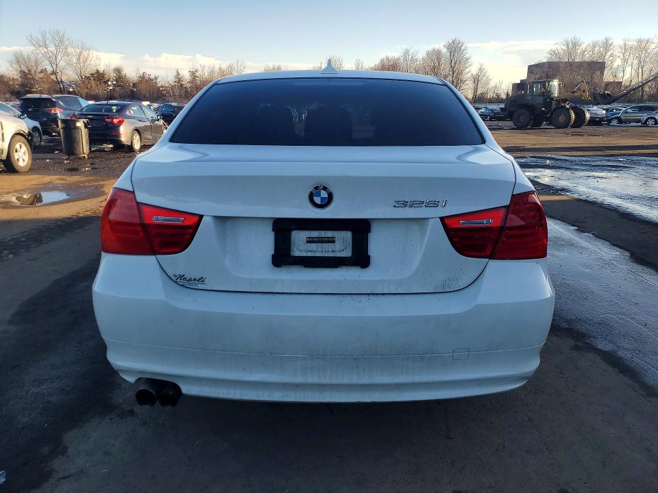 Aukcja sprzedaży 2011 Bmw 328, vin: WBAPK7C57BA817937, numer aukcji: 79691085