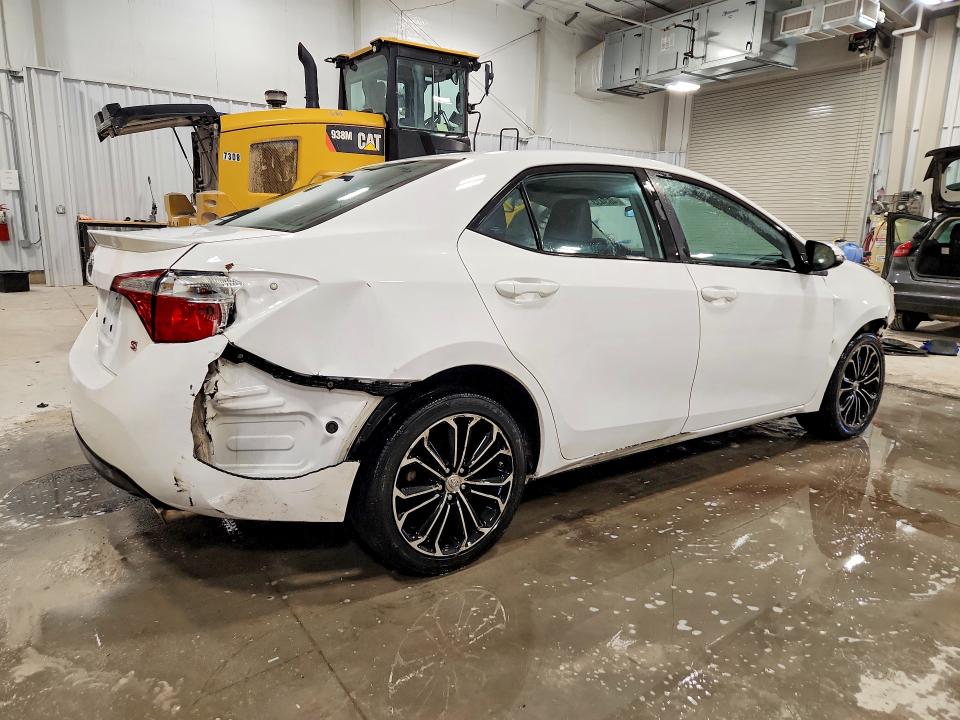 46343376 :رقم المزاد ، 2T1BURHE2FC351668 vin ، 2015 Toyota Corolla مزاد بيع