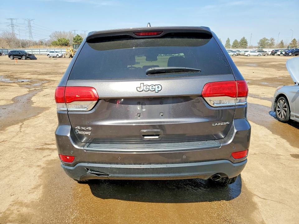 47305436 :رقم المزاد ، 1C4RJFAG5JC351375 vin ، 2018 Jeep Grand Cherokee مزاد بيع