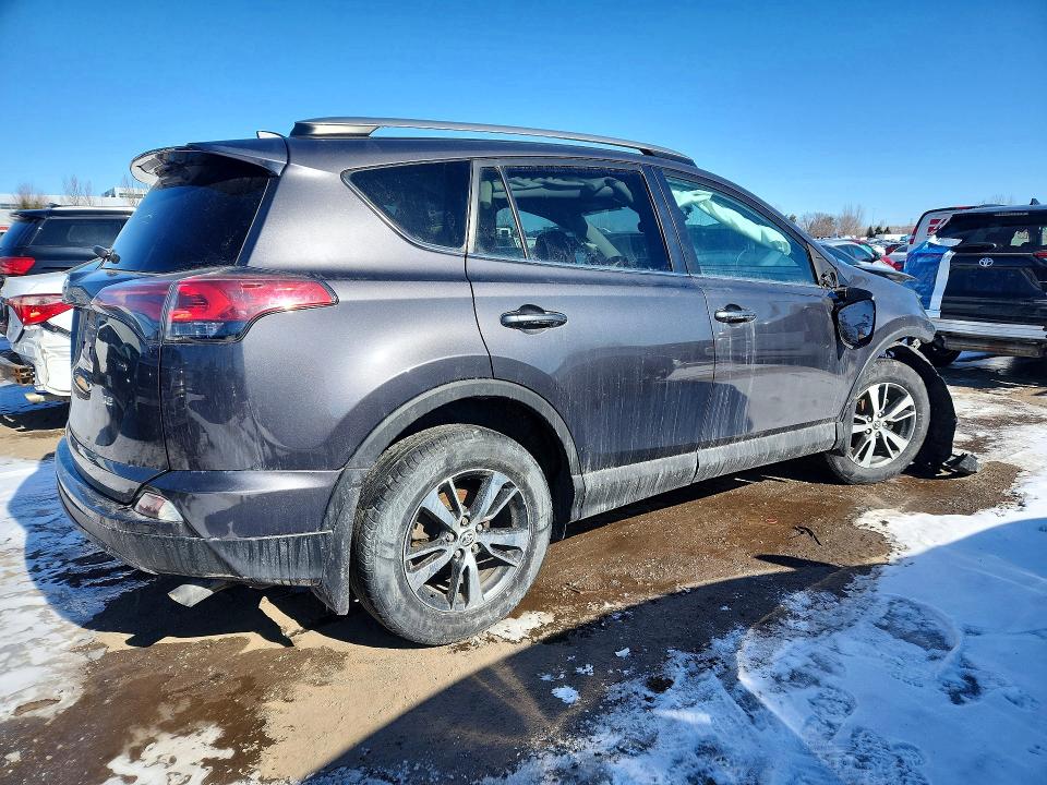 Продаж на аукціоні авто 2018 Toyota Rav4, vin: 2T3ZFREVXJW428055, номер лоту: 78918175