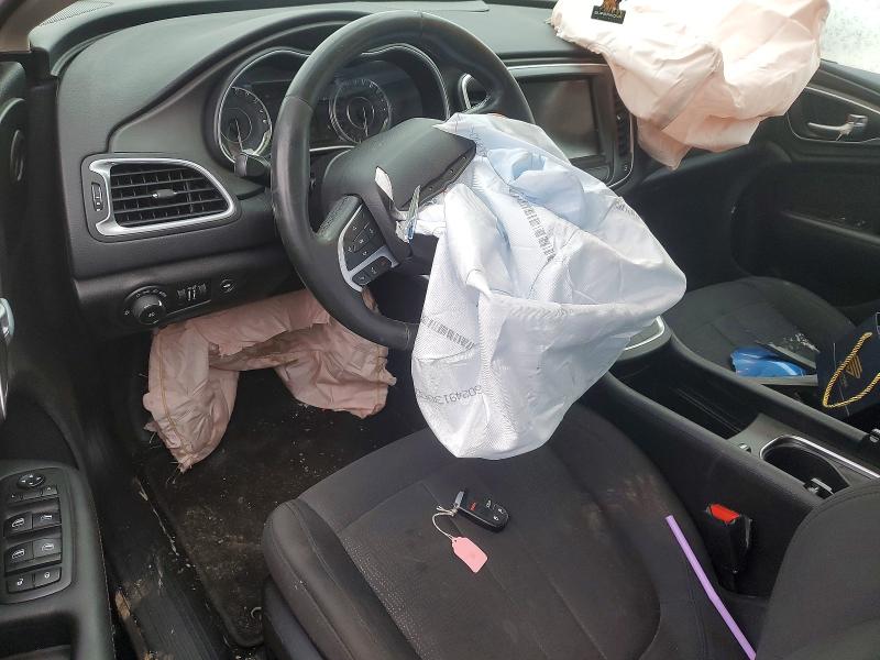 45678406 :رقم المزاد ، 1C3CCCAB5GN140164 vin ، 2016 Chrysler 200 مزاد بيع