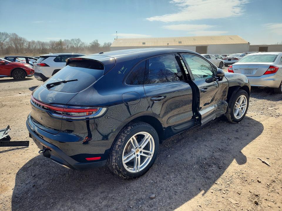 Продаж на аукціоні авто 2026 Porsche Macan, vin: WP1AA2A54TLB00692, номер лоту: 49433526