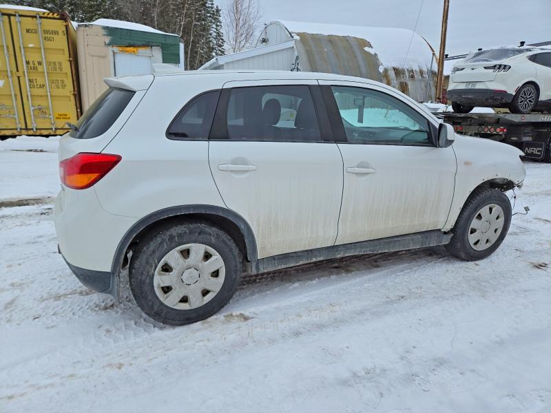 2017 Mitsubishi Rvr მანქანა იყიდება აუქციონზე, vin: JA4AJ3AU2HZ610701, აუქციონის ნომერი: 47322326