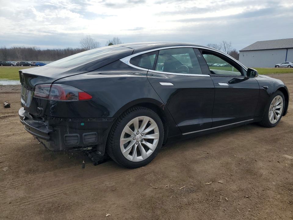 Aukcja sprzedaży 2018 Tesla Model S, vin: 5YJSA1E22JF288029, numer aukcji: 48111686