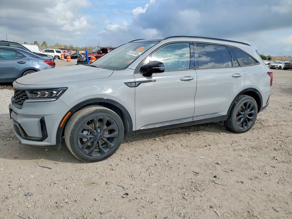 Продажа на аукционе авто 2022 Kia Sorento, vin: 5XYRK4LF7NG146115, номер лота: 41597886