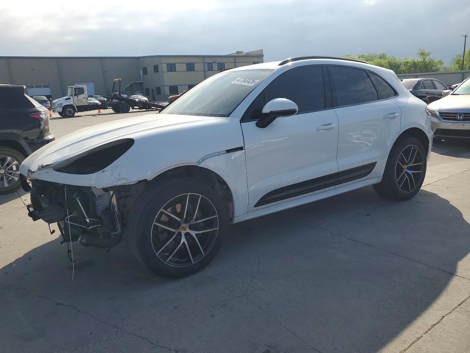 2024 Porsche Macan მანქანა იყიდება აუქციონზე, vin: WP1AA2A53RLB10316, აუქციონის ნომერი: 47763426
