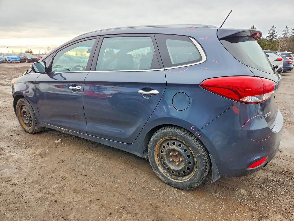 46368086 :رقم المزاد ، KNAHU8A38E7014240 vin ، 2014 Kia Rondo مزاد بيع