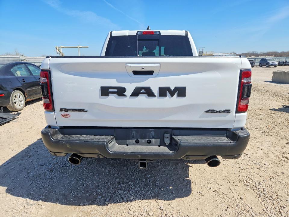 46372936 :رقم المزاد ، 1C6SRFLTXMN598959 vin ، 2021 Ram 1500 مزاد بيع