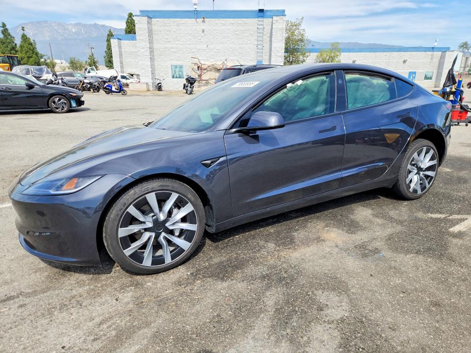79668955 :رقم المزاد ، 5YJ3E1EA5TF135101 vin ، 2026 Tesla Model 3 مزاد بيع