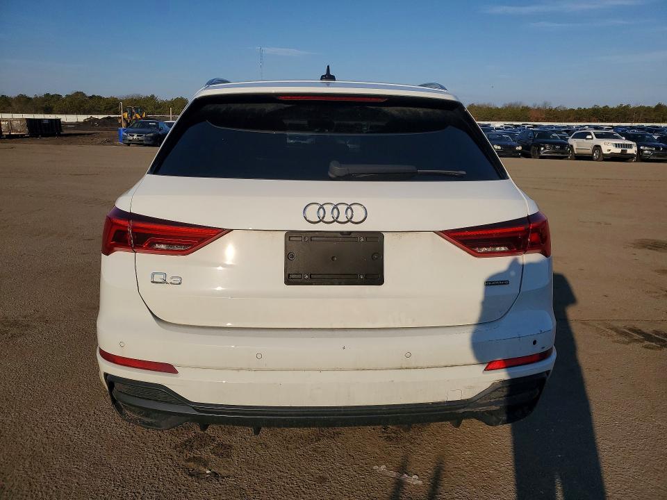 Продажа на аукционе авто 2020 Audi Q3, vin: WA1EEDF33L1030845, номер лота: 41808786