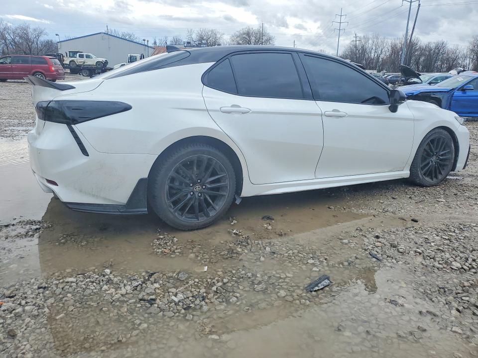 Продажа на аукционе авто 2021 Toyota Camry, vin: 4T1K61AKXMU494469, номер лота: 45668366
