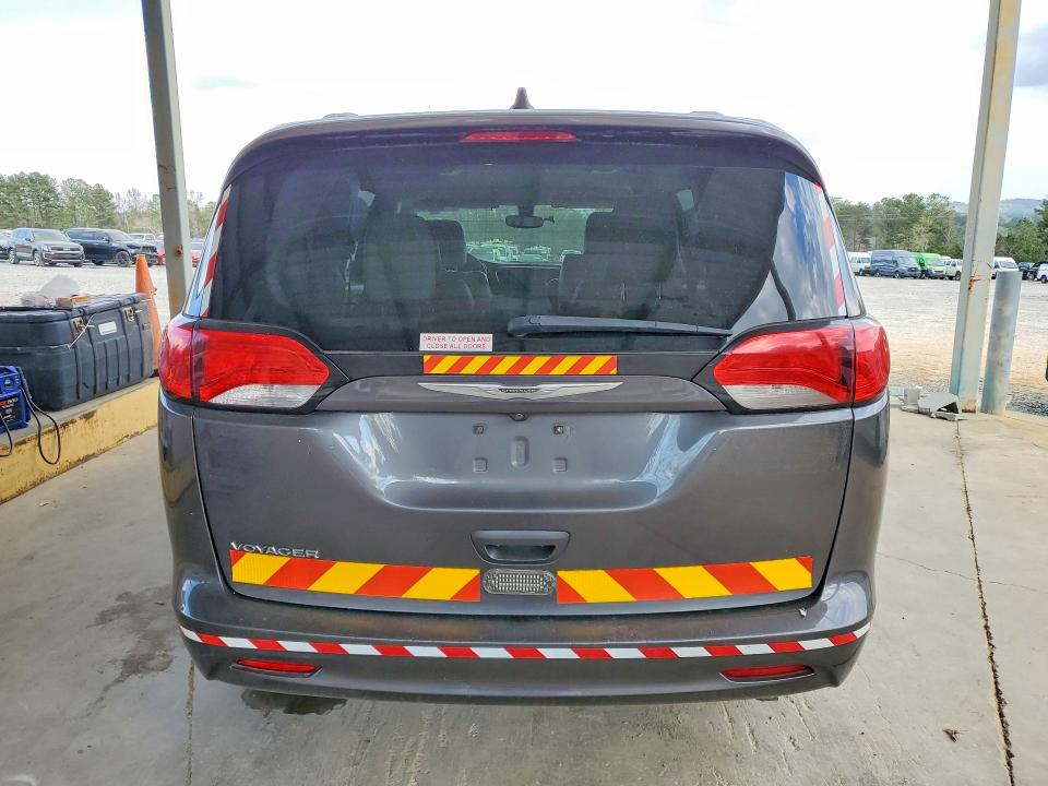 2021 Chrysler Voyager მანქანა იყიდება აუქციონზე, vin: 2C4RC1DG3MR551563, აუქციონის ნომერი: 47272446