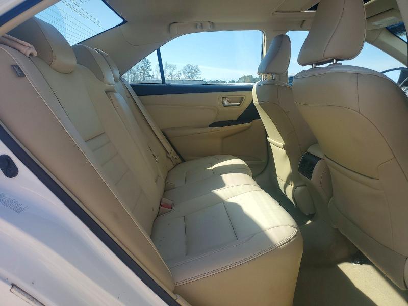 46232646 :رقم المزاد ، 4T1BF1FK9HU704591 vin ، 2017 Toyota Camry مزاد بيع