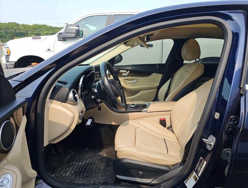 Продажа на аукционе авто 2017 Mercedes-benz C, vin: 55SWF4KBXHU216920, номер лота: 45596486