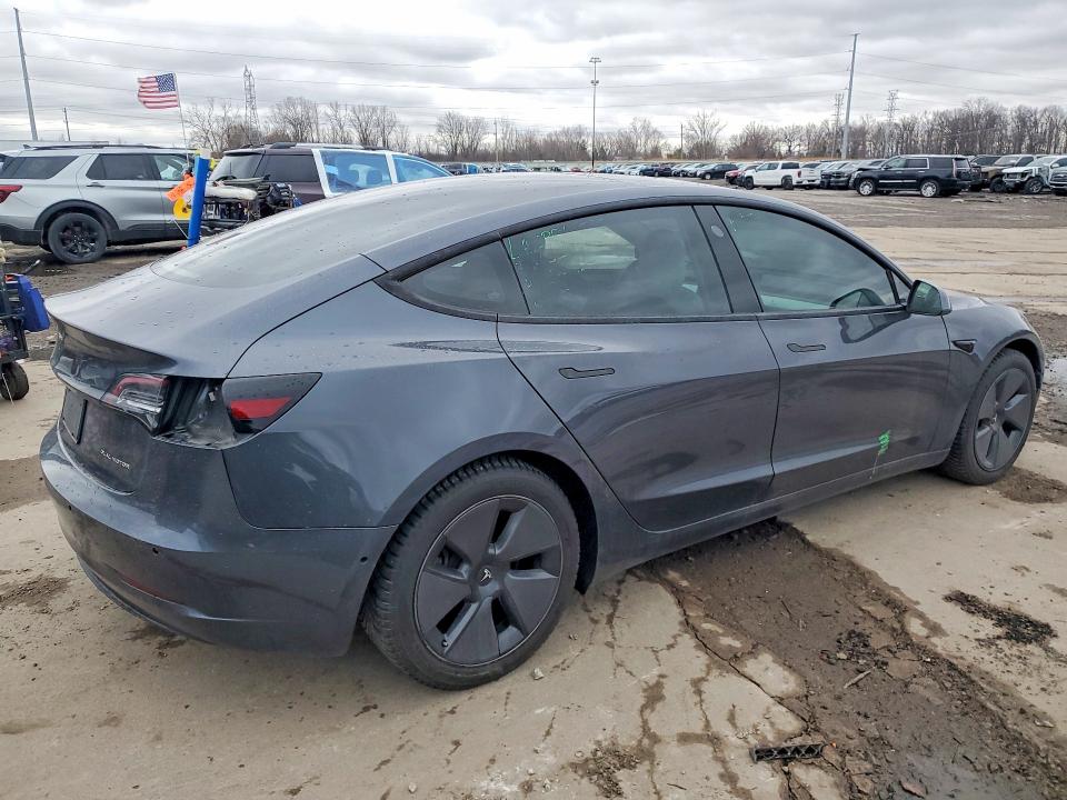 Продажа на аукционе авто 2021 Tesla Model 3, vin: 5YJ3E1EB4MF847898, номер лота: 79987815