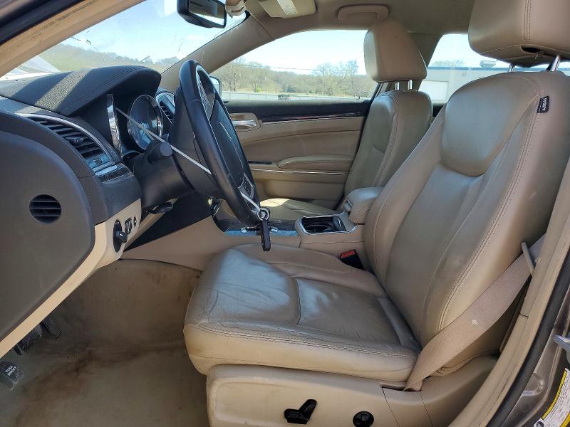 46531506 :رقم المزاد ، 2C3CCAAG8EH372960 vin ، 2014 Chrysler 300 مزاد بيع