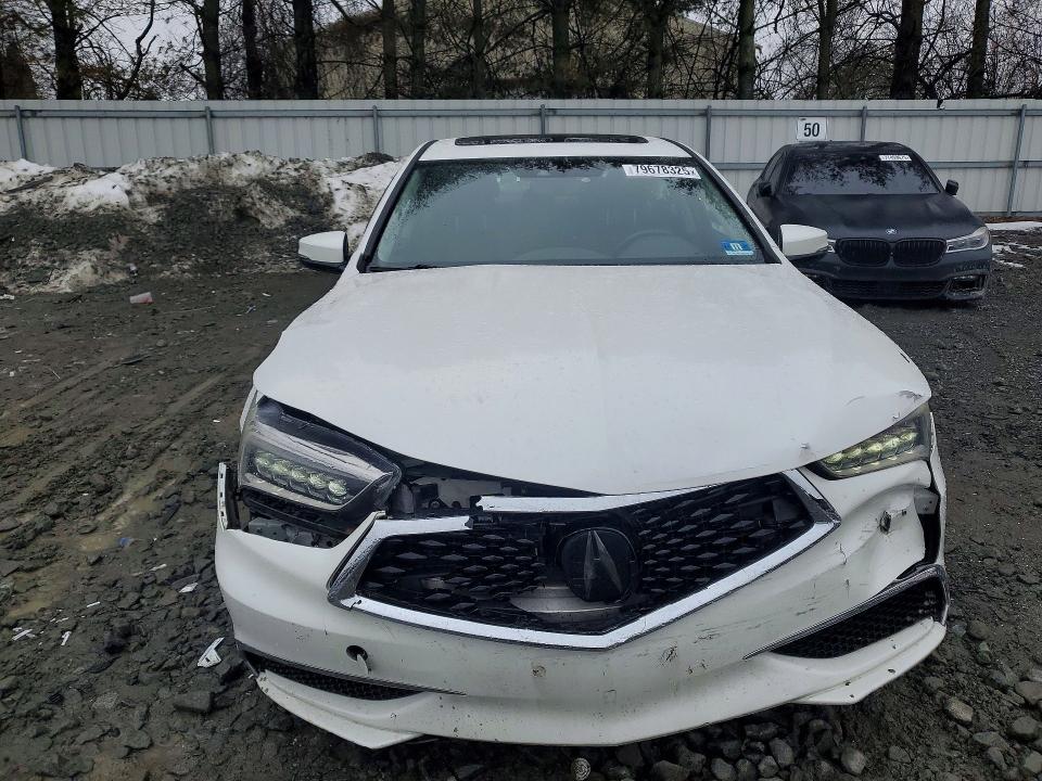79678325 :رقم المزاد ، 19UUB2F34JA008771 vin ، 2018 Acura Tlx مزاد بيع