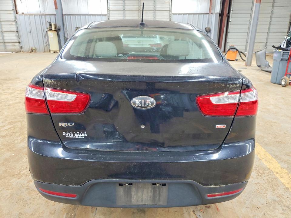 Продаж на аукціоні авто 2015 Kia Rio, vin: KNADM4A38F6520679, номер лоту: 46377936